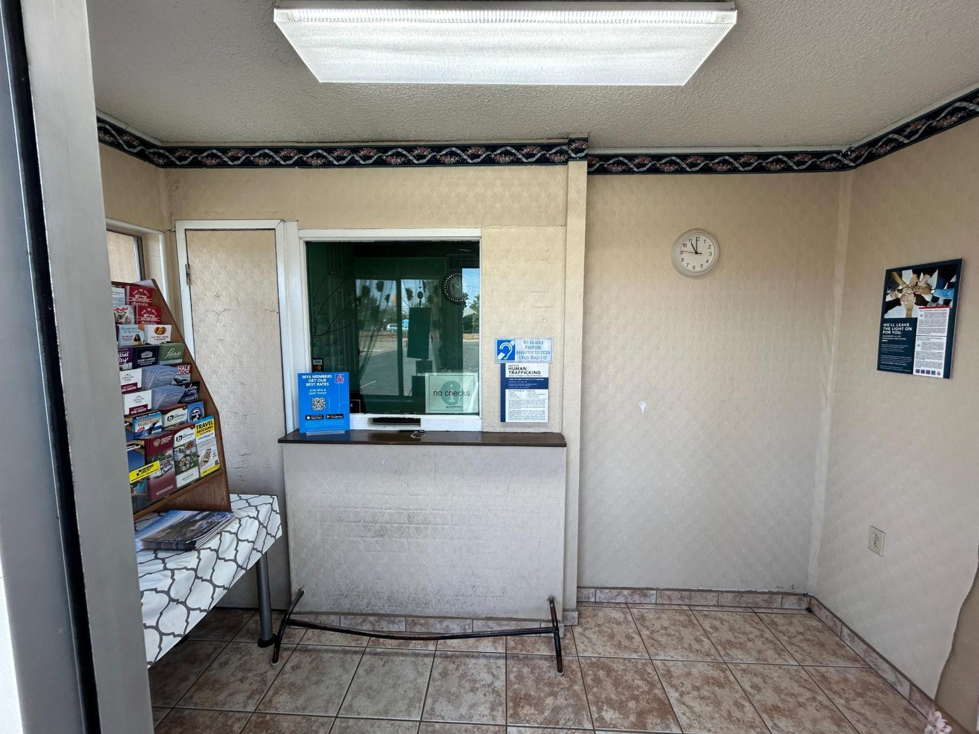 Motel 6 Selma, Ca Eksteriør bilde